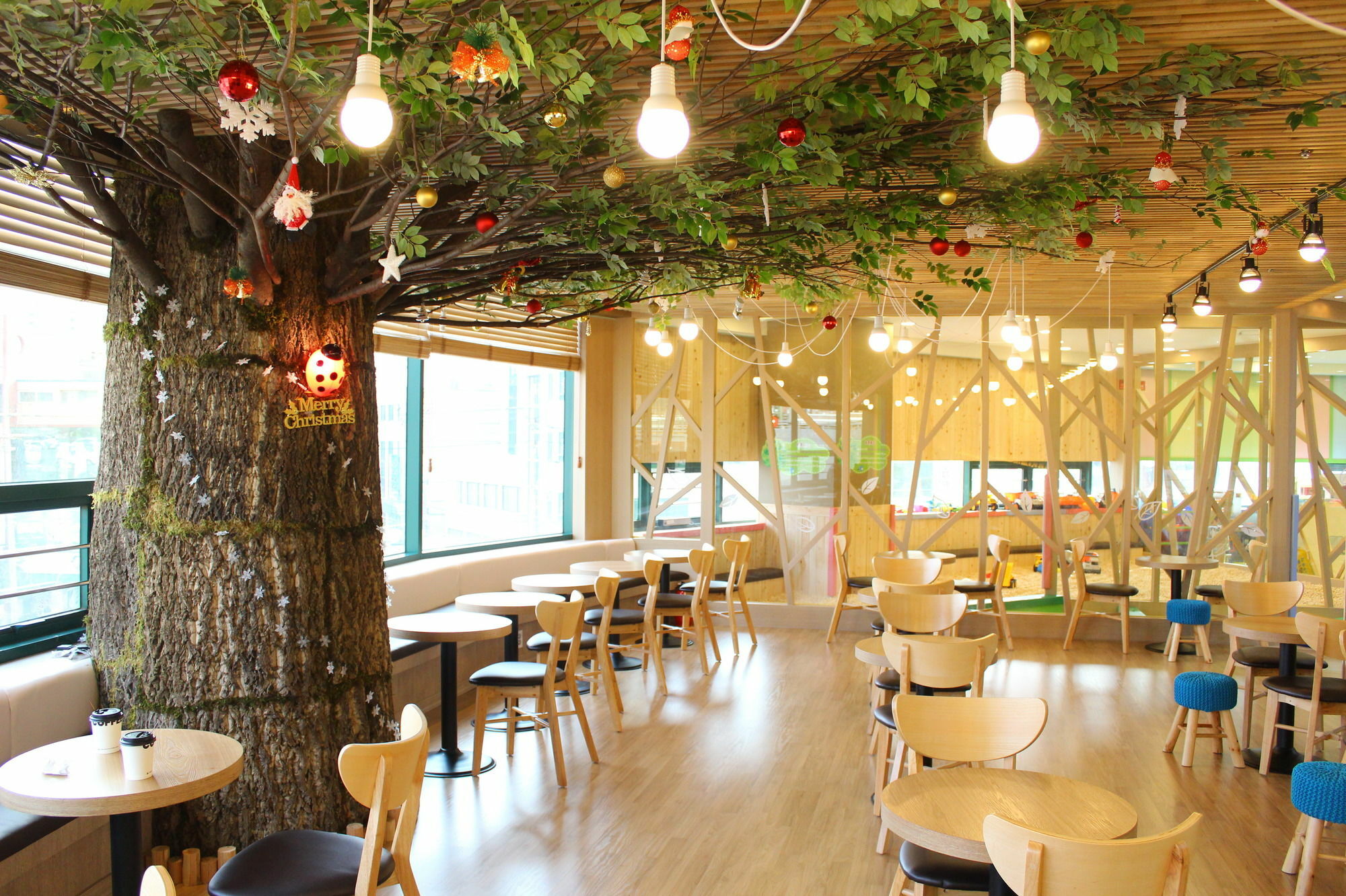 Elena Business Hotel Yeosu Exterior foto